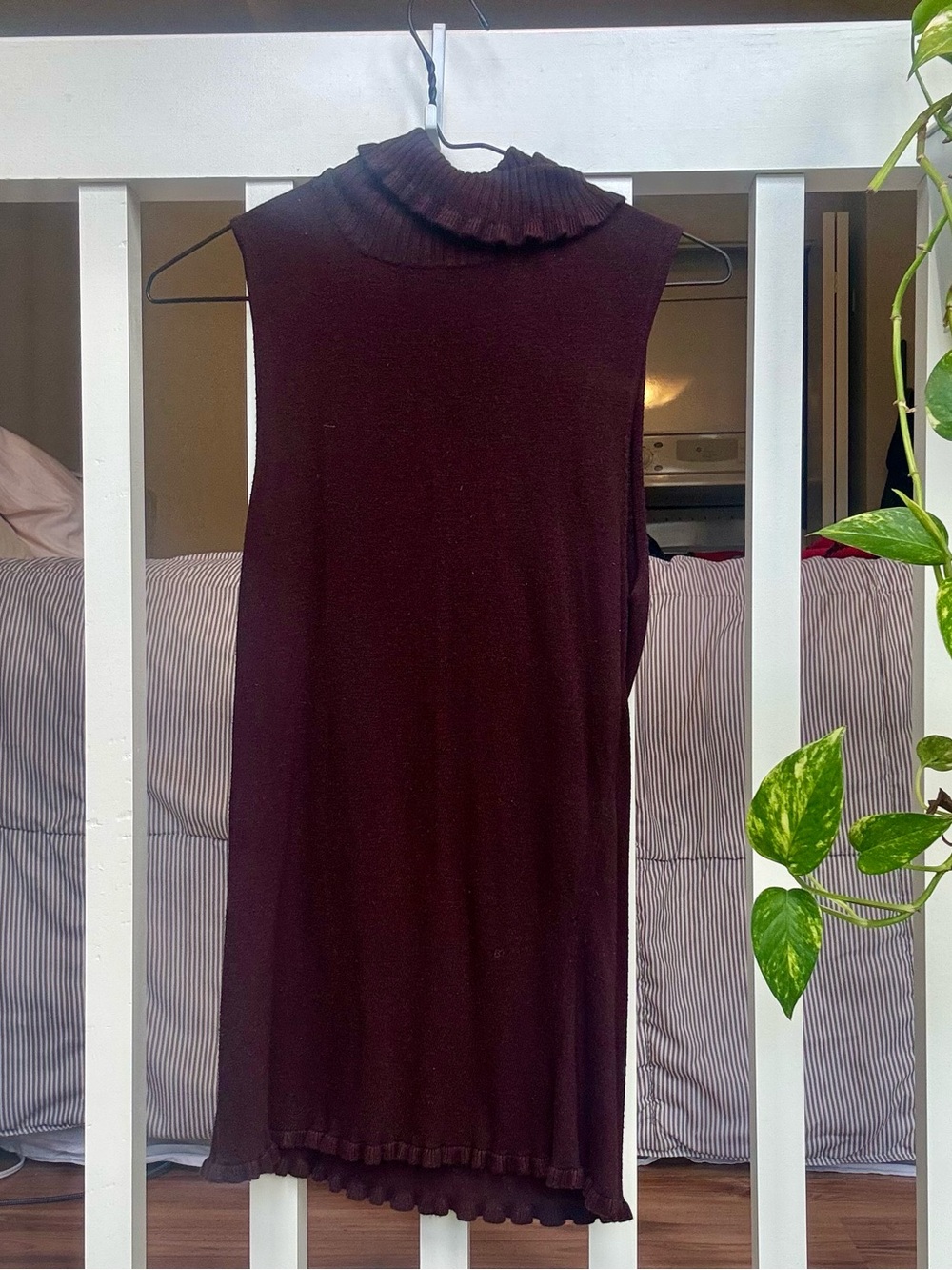 Sleeveless Mock Neck Tank Top in Deep Burgundy